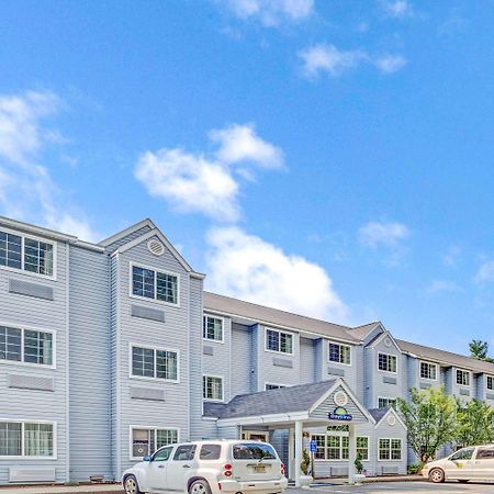 Days Inn By Wyndham Sturbridge Buitenkant foto